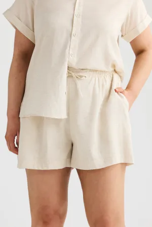 Core Relaxed Short - Natural