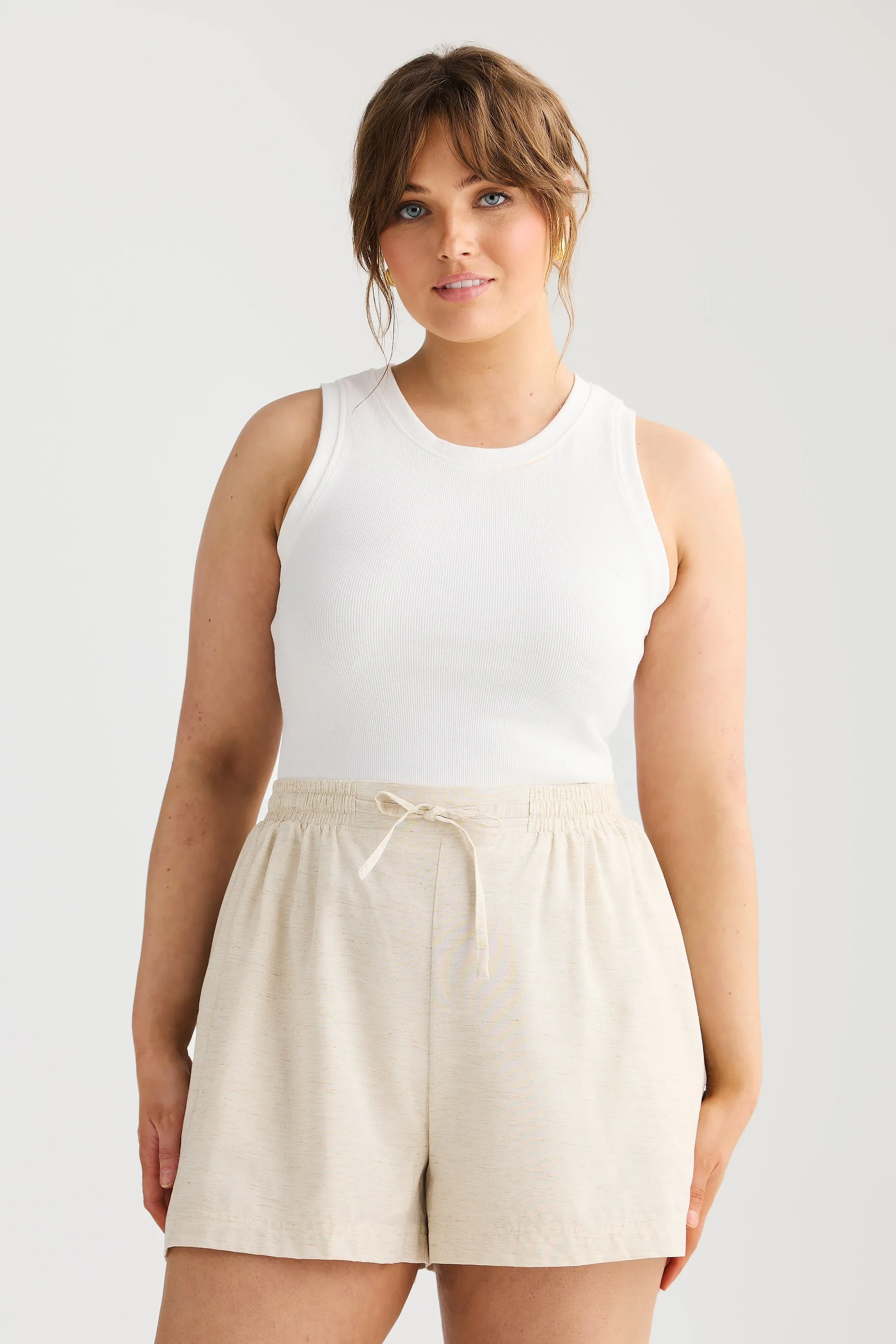 Core Relaxed Short - Natural