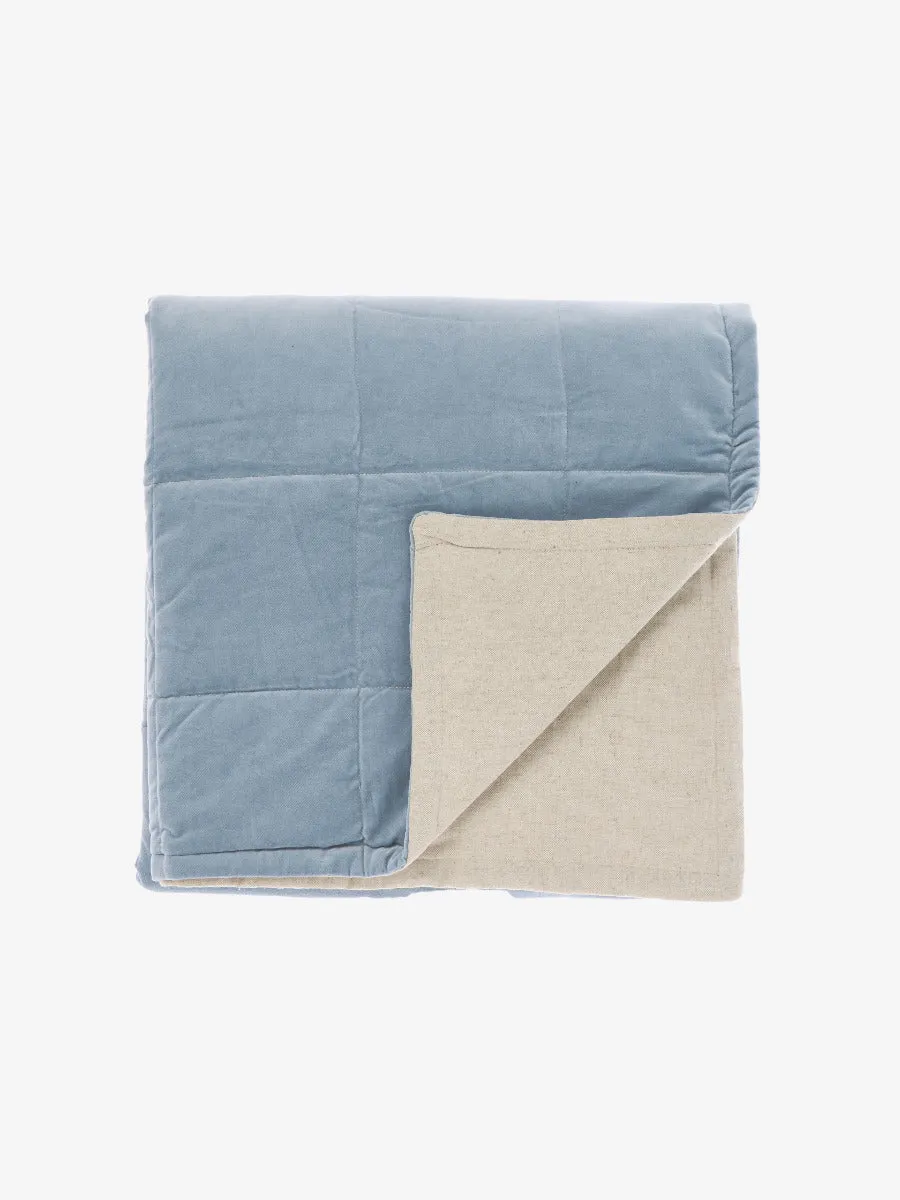 Linen House LOFT THROW - CORNFLOWER