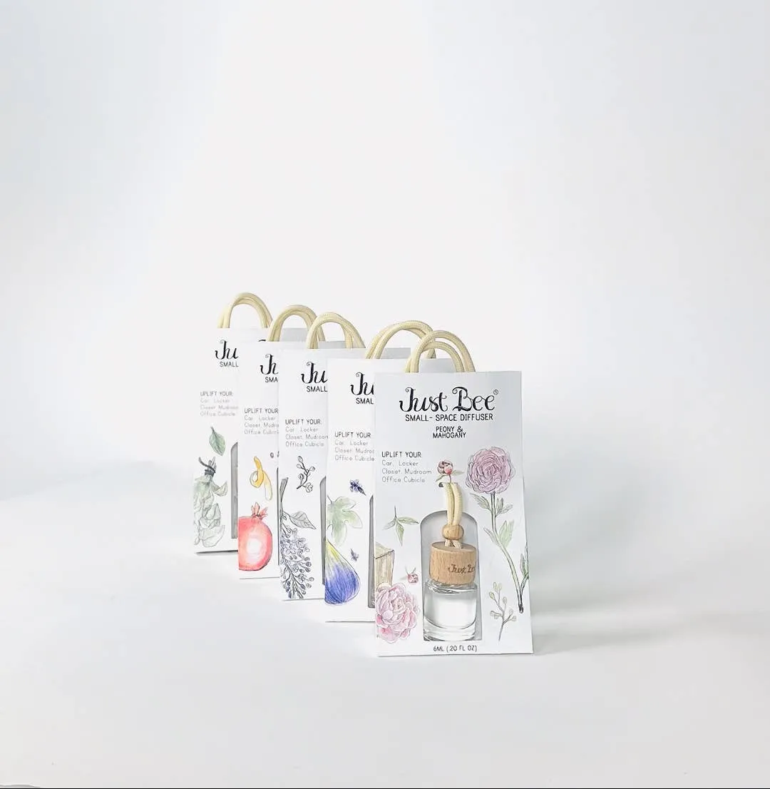 Small-Space Hanging Diffuser - Pomegranate & Lemon Rind